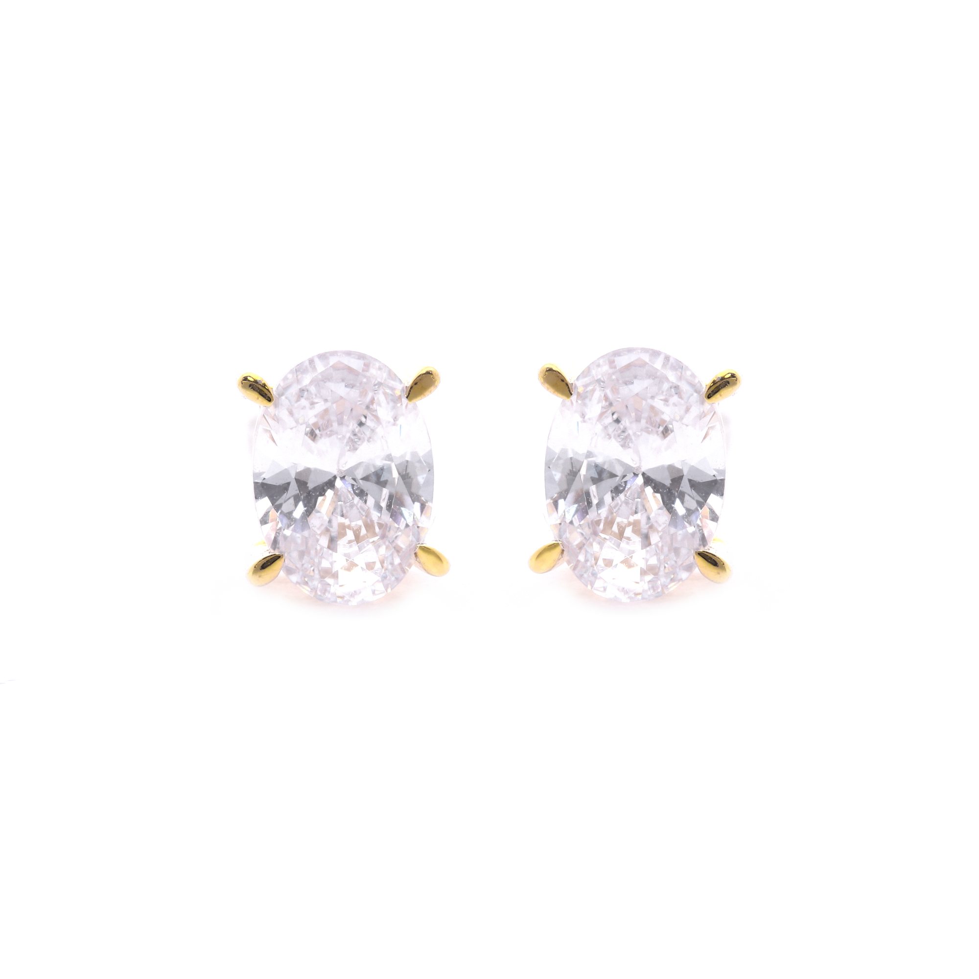 Oval Claw Prong Stud